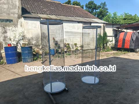Supplier Tempat Sampah Botol Plastik Bone Bolango