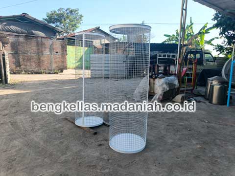 Supplier Tempat Sampah Botol Plastik Boven Digoel Murah