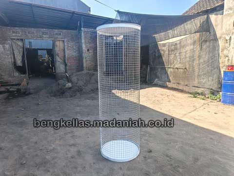 Supplier Tempat Sampah Botol Plastik Dairi Murah