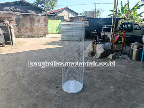 Supplier Tempat Sampah Botol Plastik Dharmasraya Murah