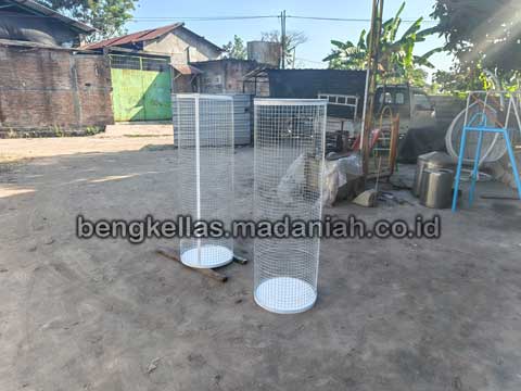 Supplier Tempat Sampah Botol Plastik Paniai Murah