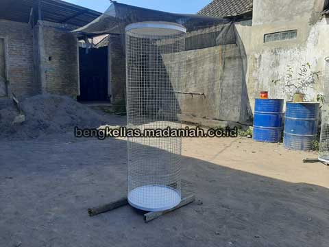 Supplier Tempat Sampah Botol Plastik Pinrang Murah
