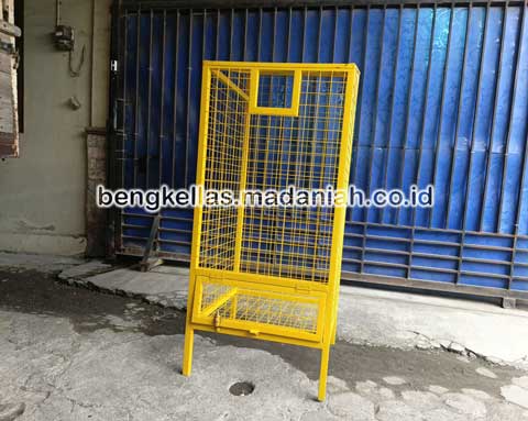 Supplier Tempat Sampah Botol Plastik Samosir