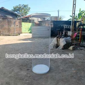 Supplier Tempat Sampah Botol Plastik Tanah Datar Murah