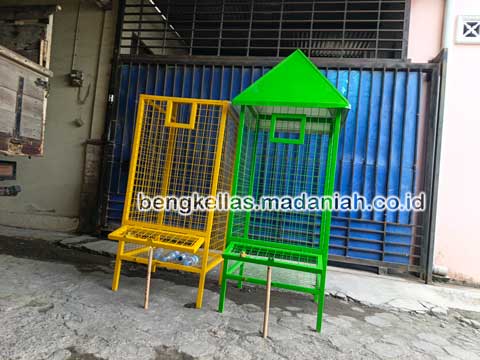 Supplier Tempat Sampah Botol Plastik Tanah Datar