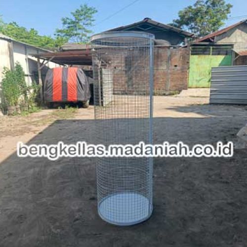 Supplier Tempat Sampah Botol Plastik Tanah Laut