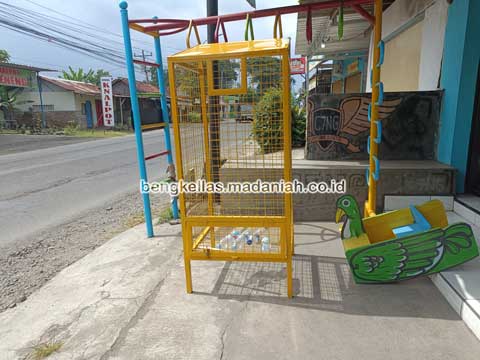 Supplier Tempat Sampah Botol Plastik Tanggamus Terpercaya